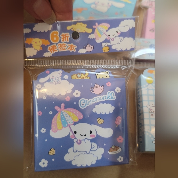 Cinnamoroll Sanrio 6 in 1 notepad 4 Pack - Picture 5 of 11